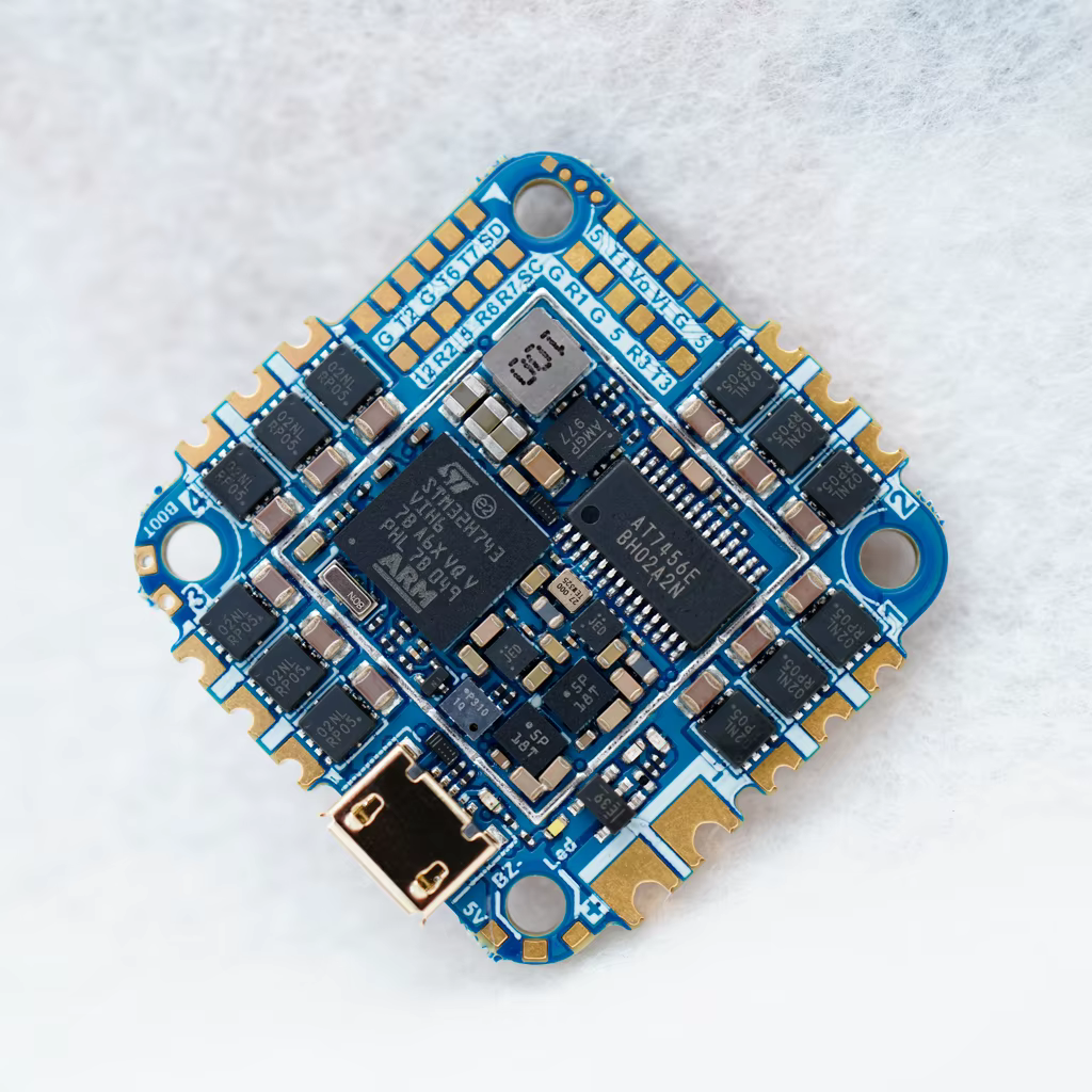 NeutronRC H743 45A 2-8S BLHeI_32 G0 AIO Dual Gyro